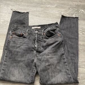 Levi’s wedgie skinny women’s jeans